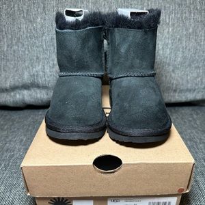 UGG T Mini Bailey Bow II Black